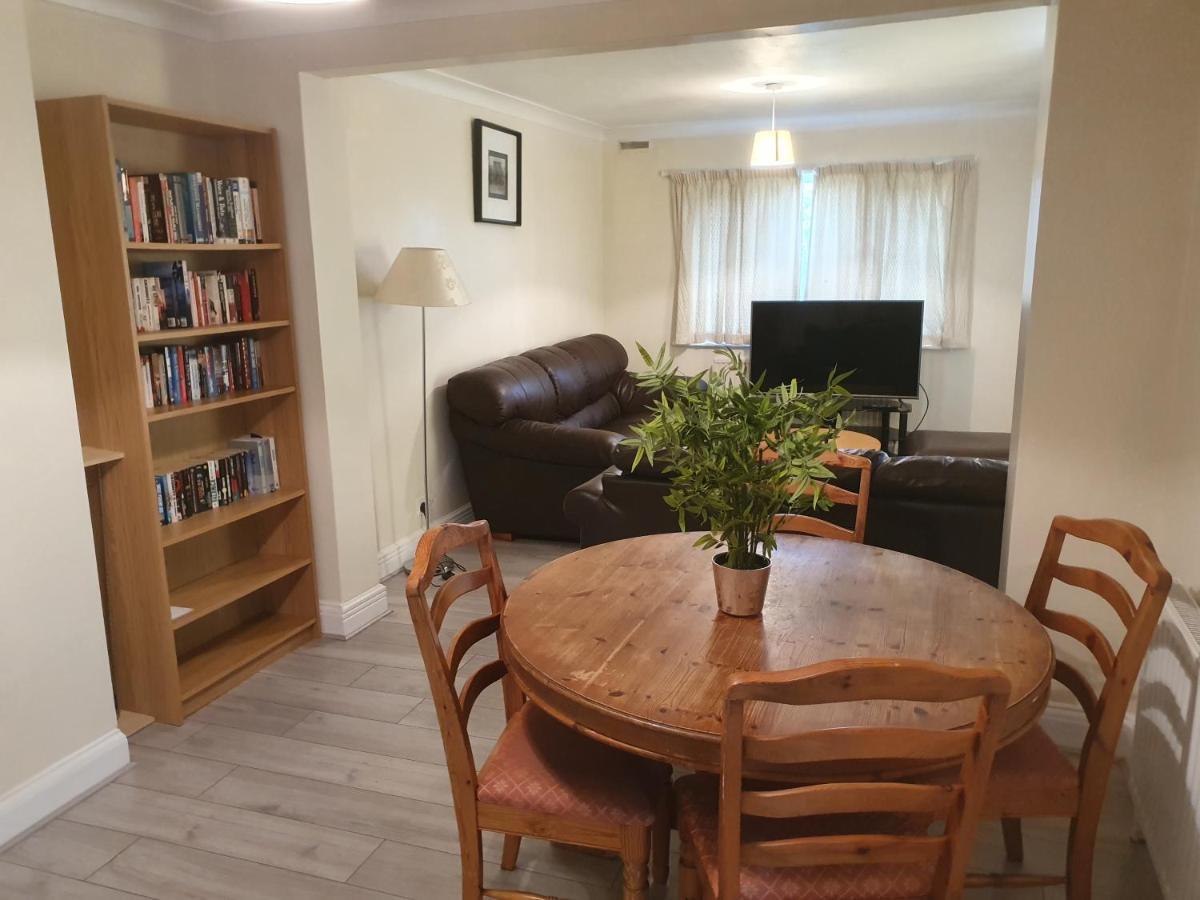 Villa Elegant House 10 Minutes Walk To Wembley Stadium London Exterior foto