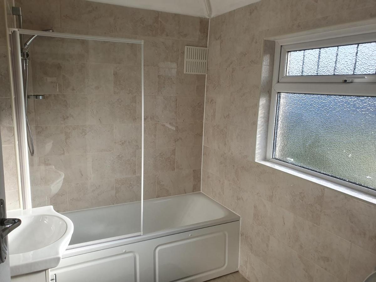 Villa Elegant House 10 Minutes Walk To Wembley Stadium London Exterior foto
