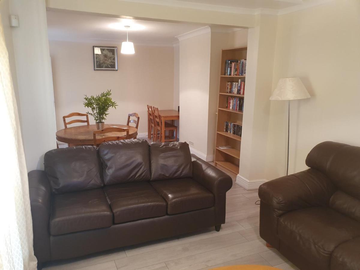 Villa Elegant House 10 Minutes Walk To Wembley Stadium London Exterior foto