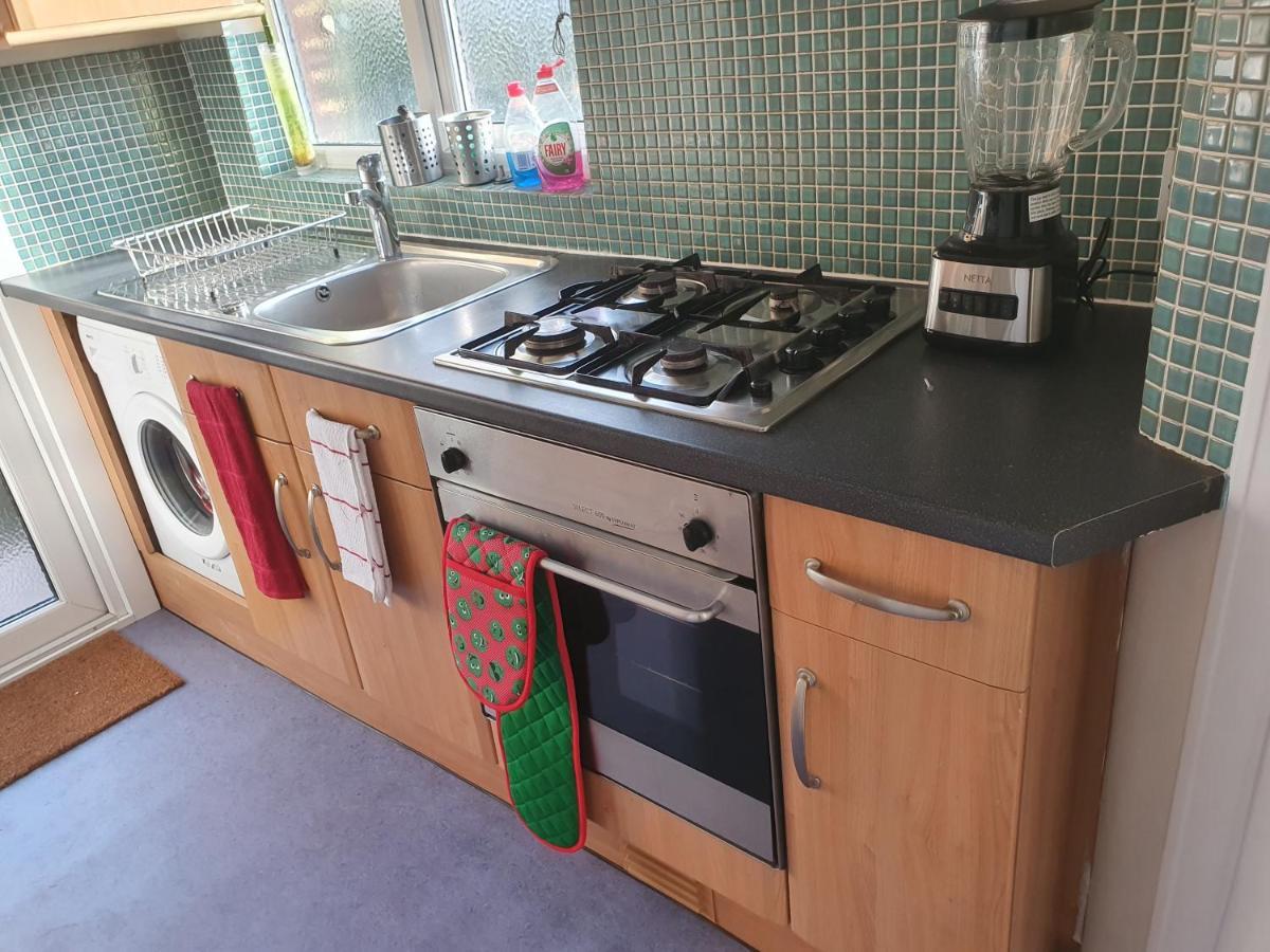 Villa Elegant House 10 Minutes Walk To Wembley Stadium London Exterior foto